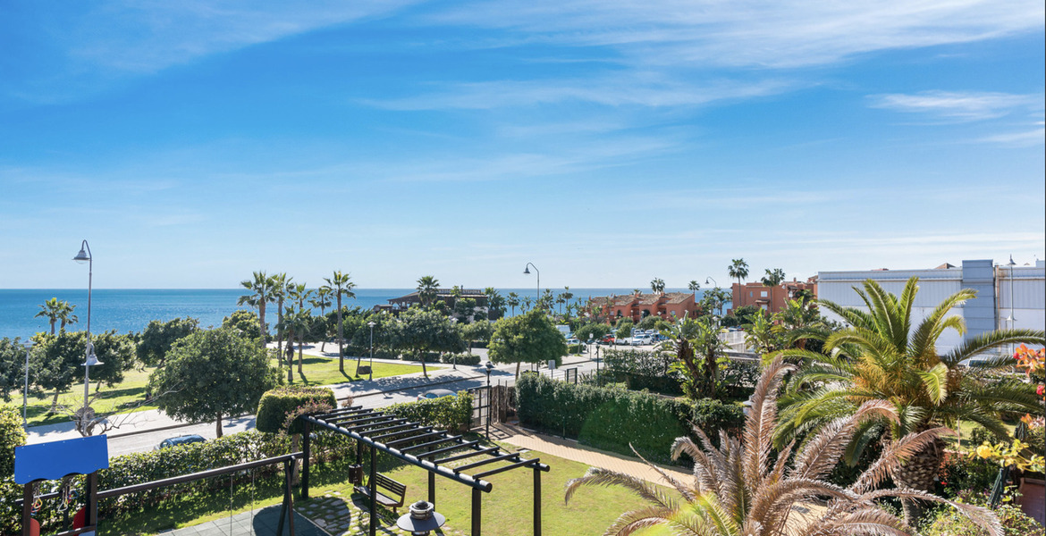 Apartment for rent in Estepona Beach
