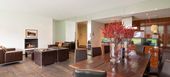 Appartement de style contemporain avec vue sur le lac
