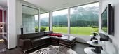 Appartement de style contemporain avec vue sur le lac