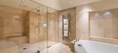 Appartement de style contemporain avec vue sur le lac