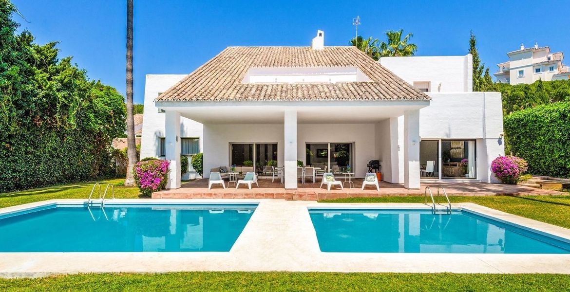 Villa for rent in Puerto Banus Marbella