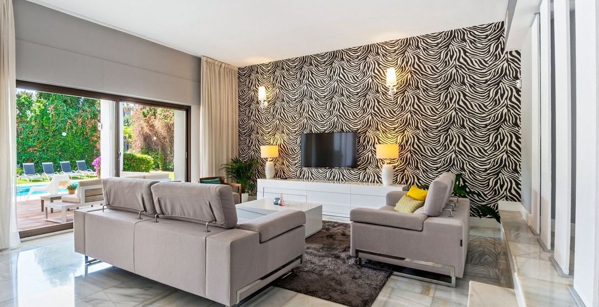 Villa for rent in Puerto Banus Marbella