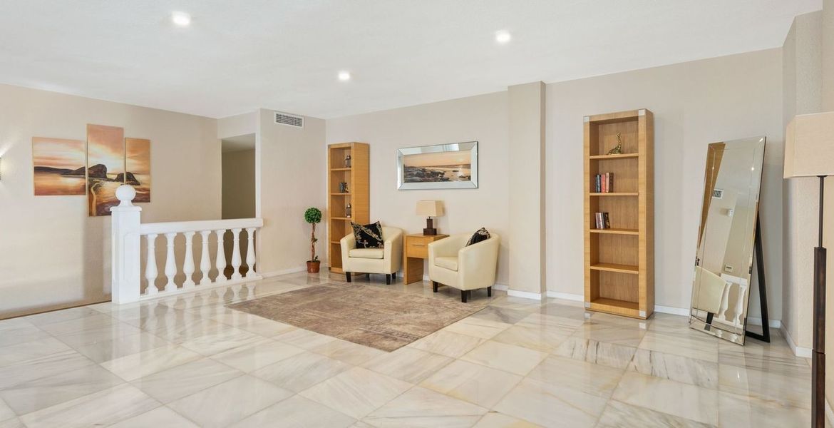 Villa for rent in puerto banus