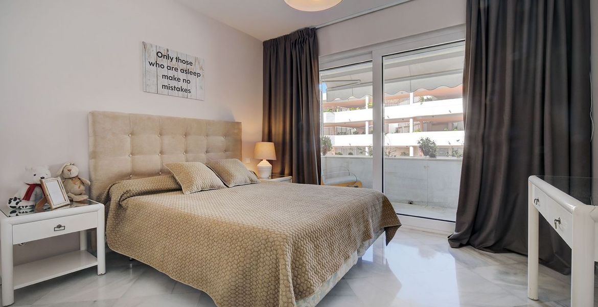 Apartamento en Alquiler en Los Granados Puerto Banus