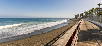 Ático en primera línea de playa en Marbella