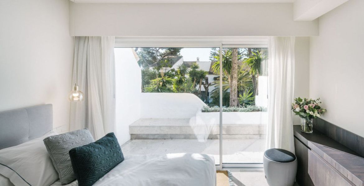 Private Suite for rent in the Hotel Puente Romano