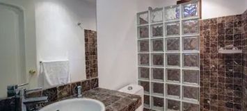 Belle villa à Nueva Andalucia