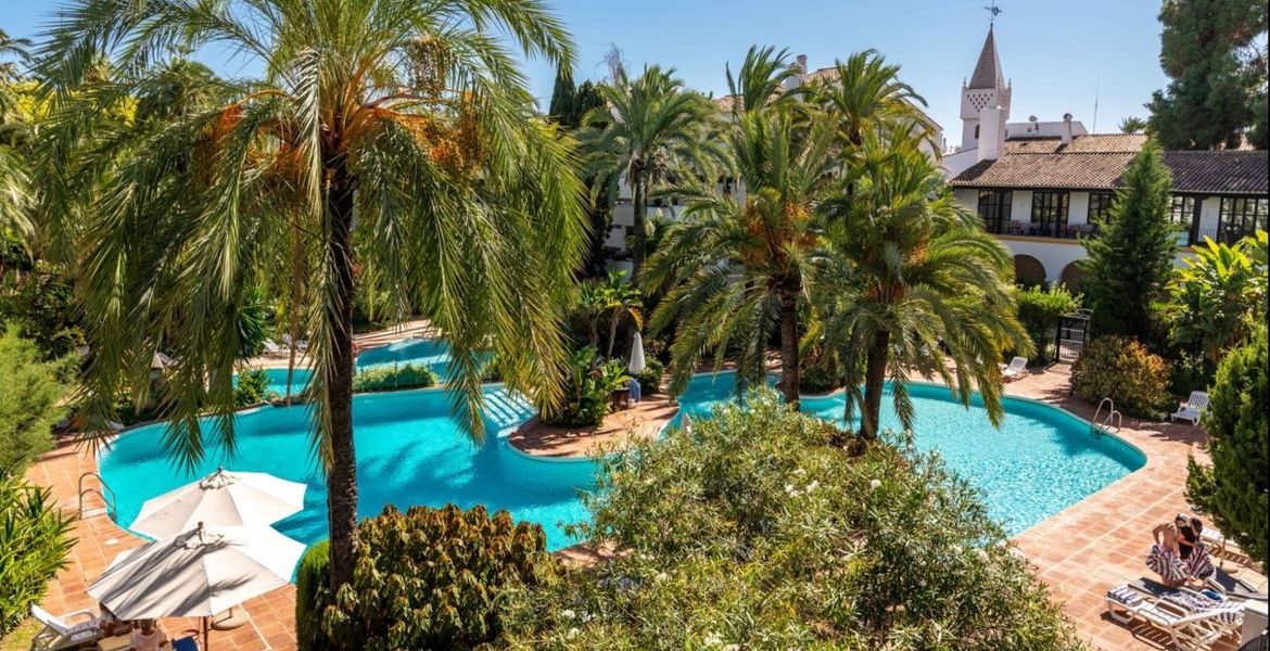 Apartment in Puente Romano