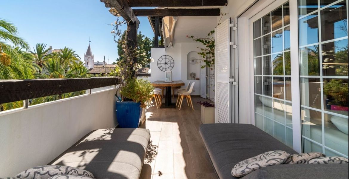 Apartment in Puente Romano