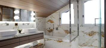 Apartamento ático dúplex en el centro de Courchevel 1850
