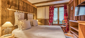 Un piso en alquiler en Courchevel 1850 con un diseño alpino 