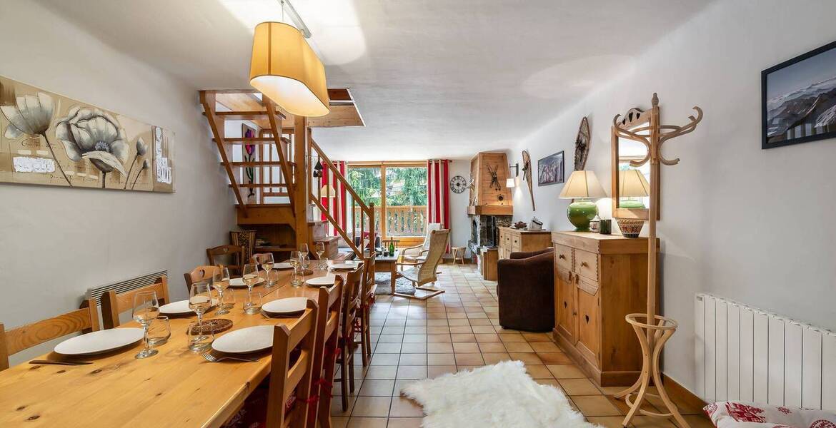 Este chalet para alojamiento de alquiler 6 adultos y 2 niños