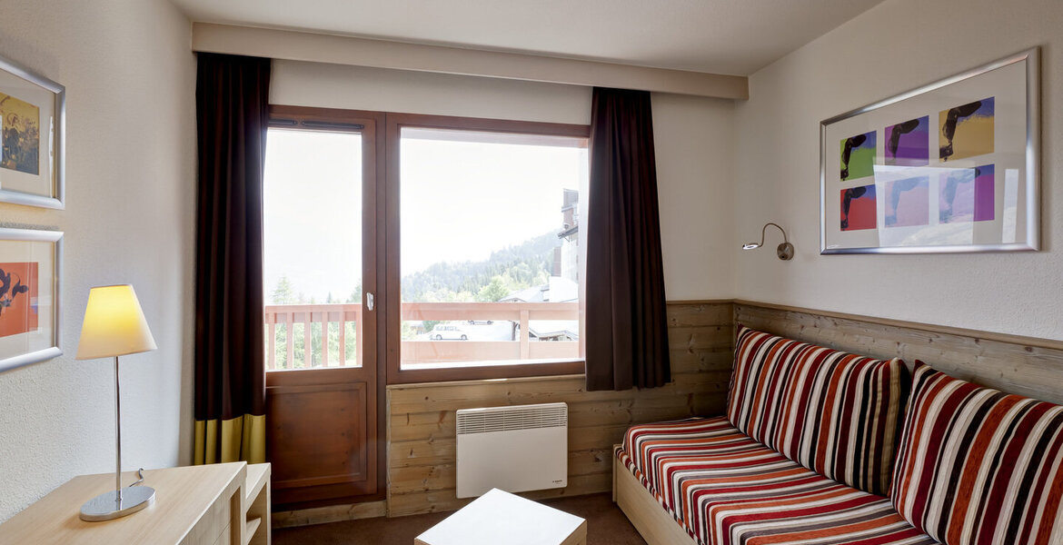 L'appartement est au coeur du centre piétonnier de La Tania