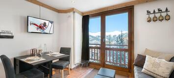 Cet appartement cosy à louer est situé à Courchevel Moriond 
