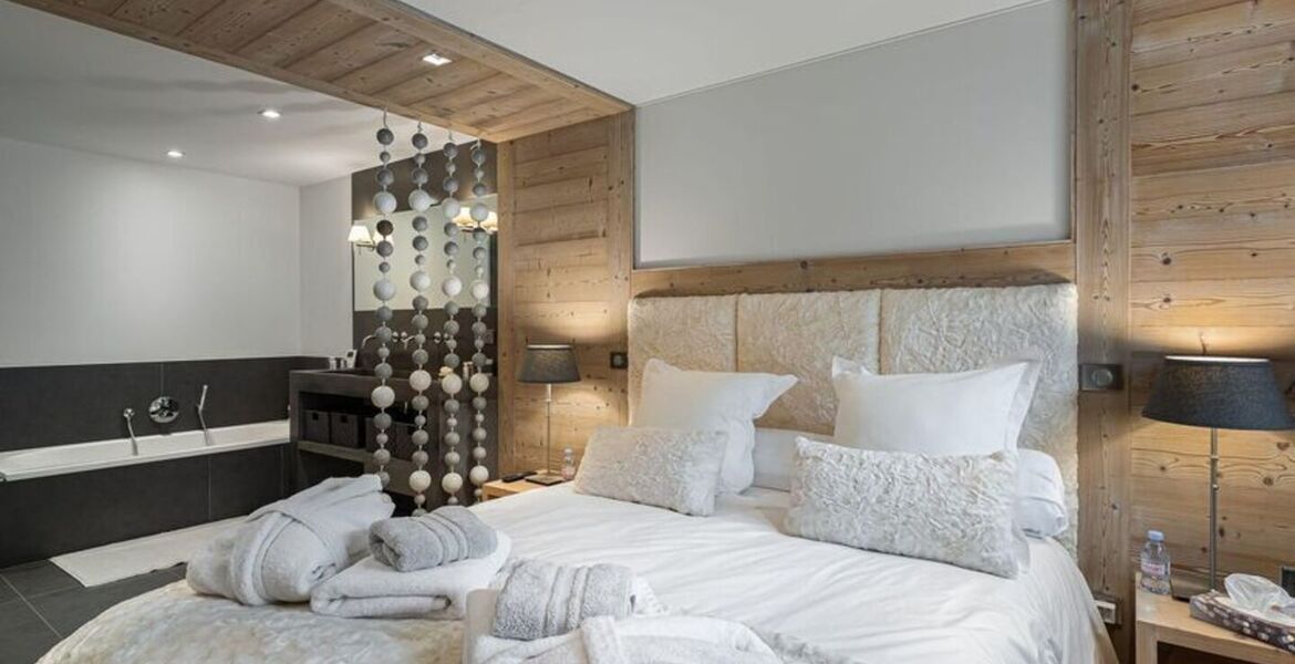 Chalet for rent in Courchevel Le Praz 1300