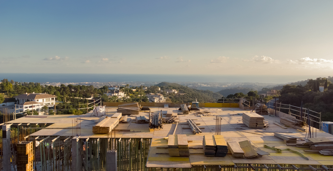 Эксклюзивная роскошная вилла с панорамным видом в Ла Загалет