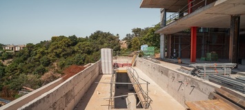 Эксклюзивная роскошная вилла с панорамным видом в Ла Загалет