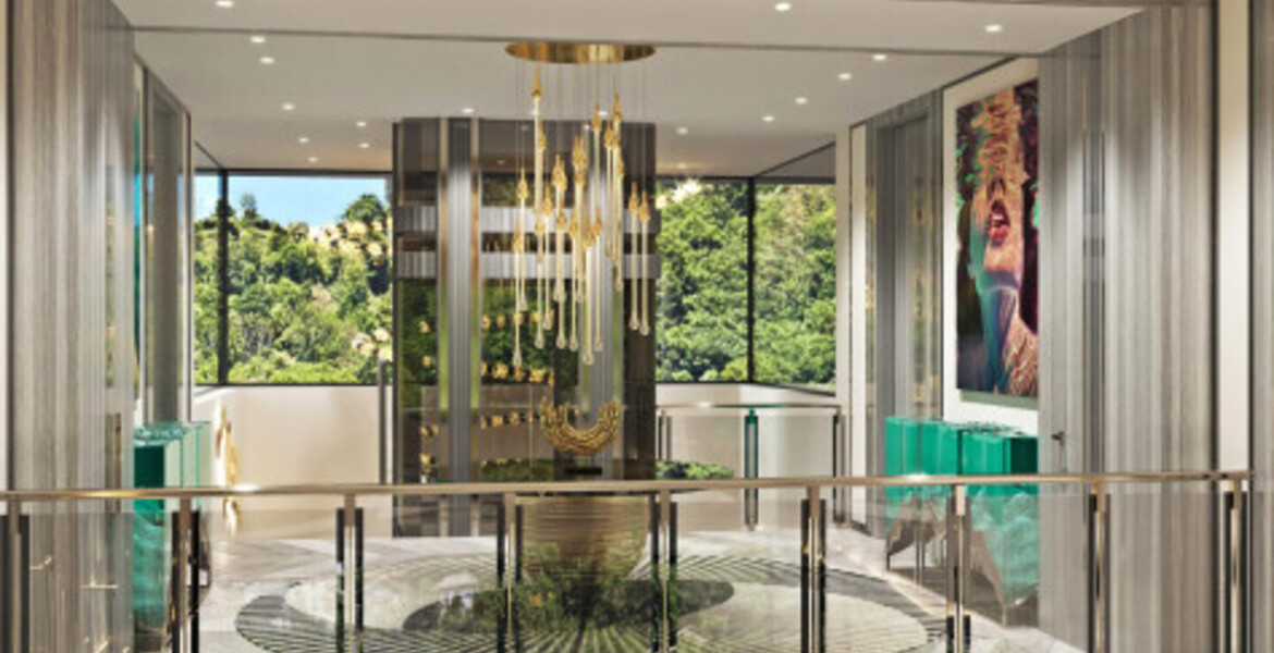 Эксклюзивная роскошная вилла с панорамным видом в Ла Загалет