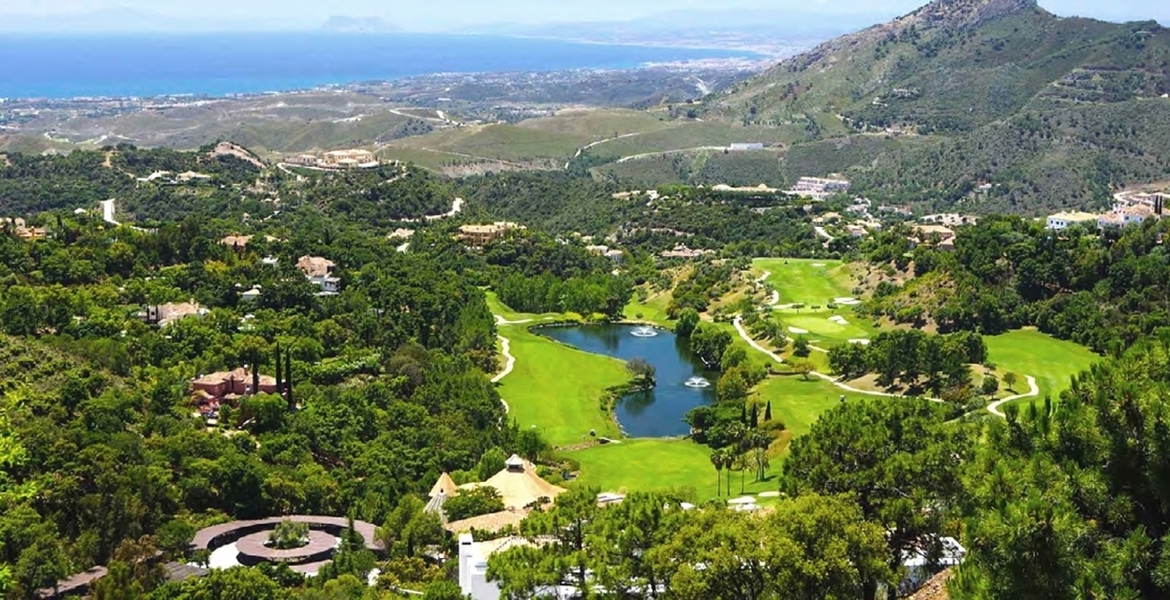 Villa en venta en La Zagaleta, Benhavis (En construcción)