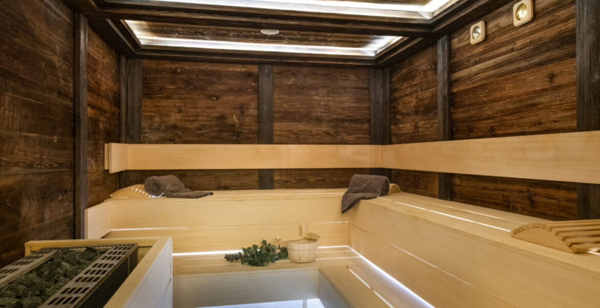 Chalet for rent in Plantret, Courchevel 1850 