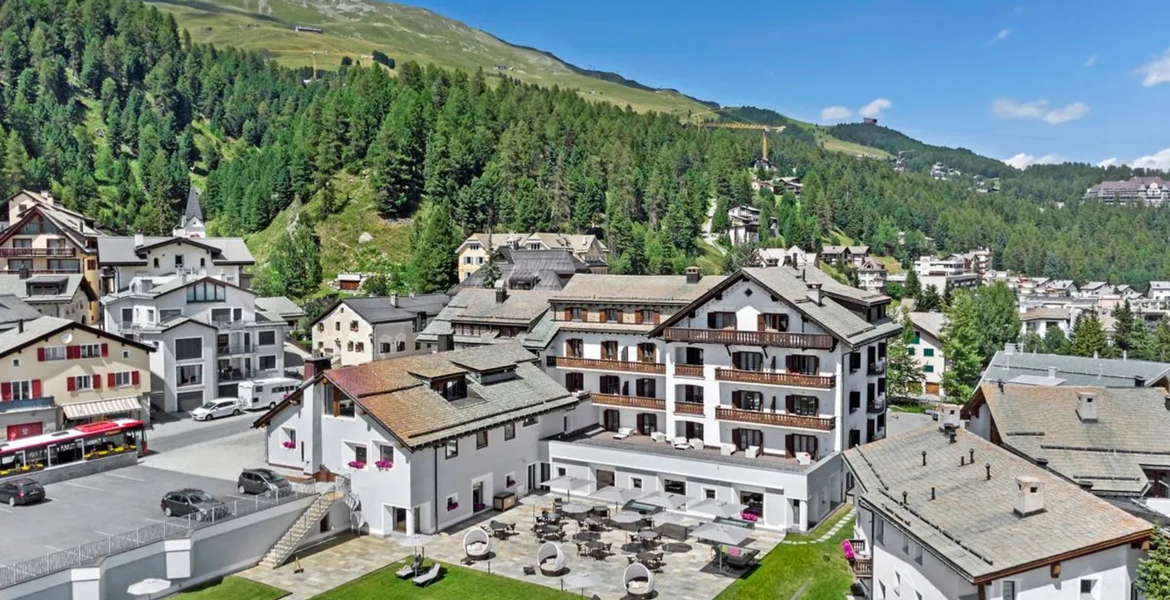 Studio au rez-de-chaussée, 40 m2, Champfer, St Mortiz.