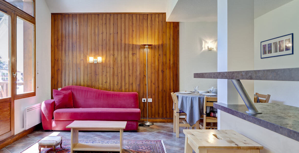 Spacieux appartement à La Tania, Courchevel à louer avec 63 