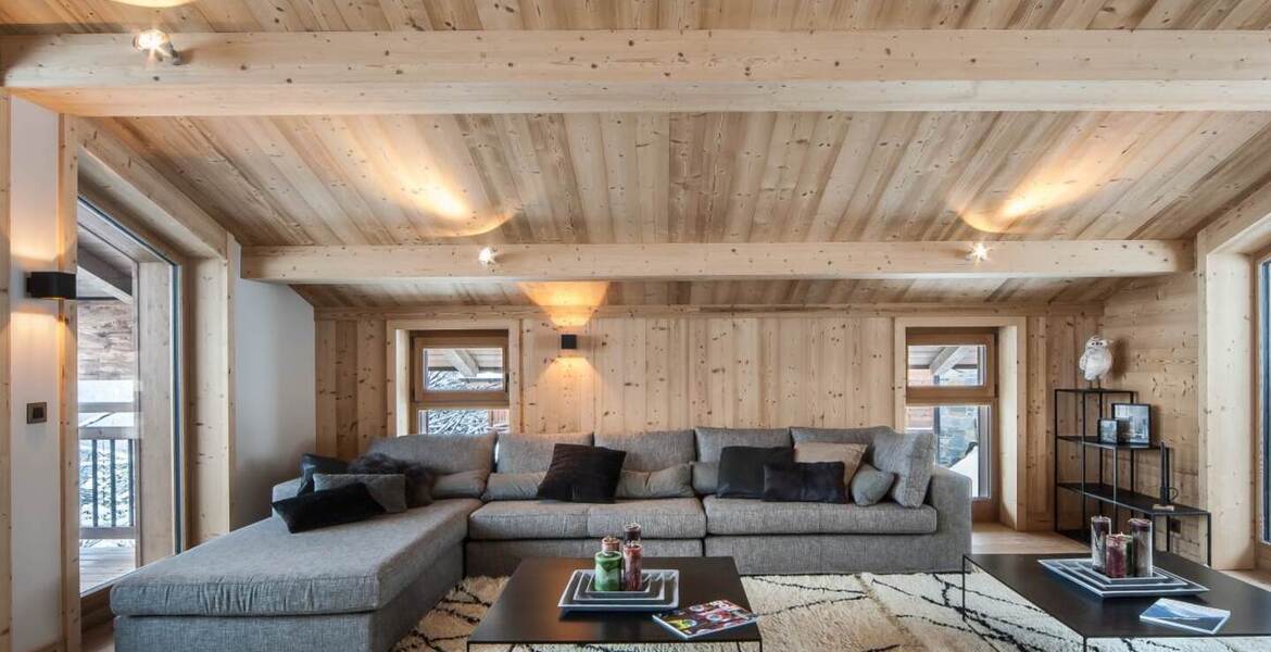 ЭКСКЛЮЗИВНОЕ ШАЛЕ - COURCHEVEL VILLAGE с 5 спальнями 