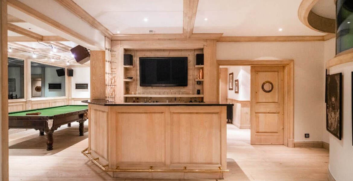 НОВЕЙШЕЕ РОСКОШНОЕ ШАЛЕ В КУРШЕВЕЛЕ 1850 The Chalet 