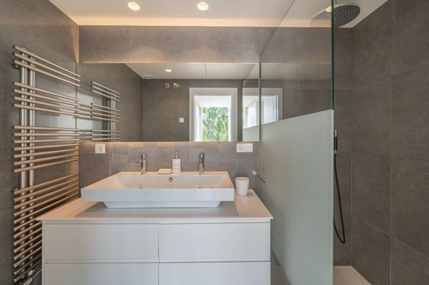 Penthouse duplex for rental in Marina Puente Romano