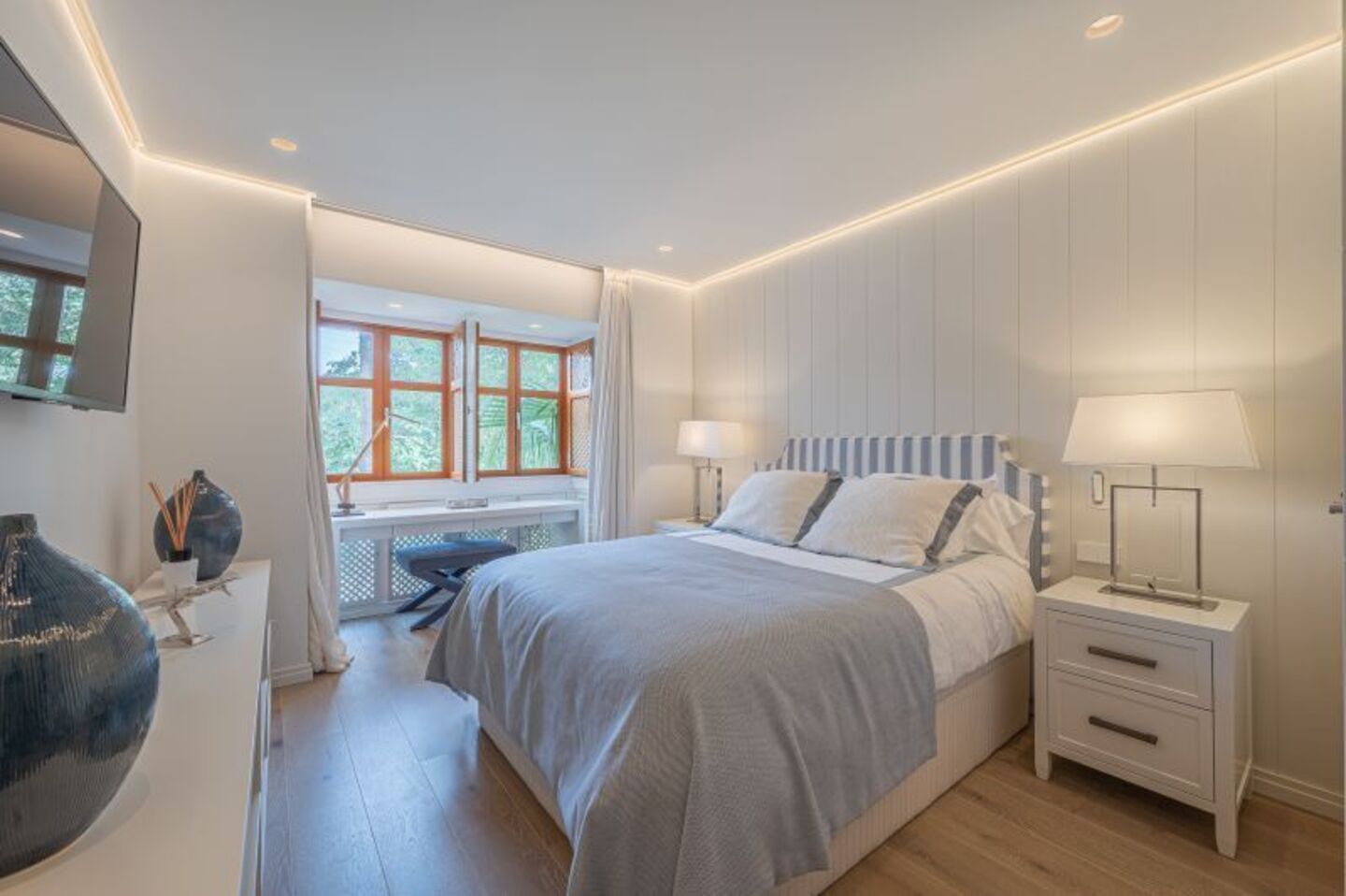 Penthouse duplex for rental in Marina Puente Romano
