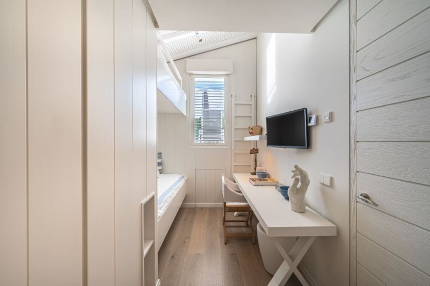 Penthouse duplex for rental in Marina Puente Romano