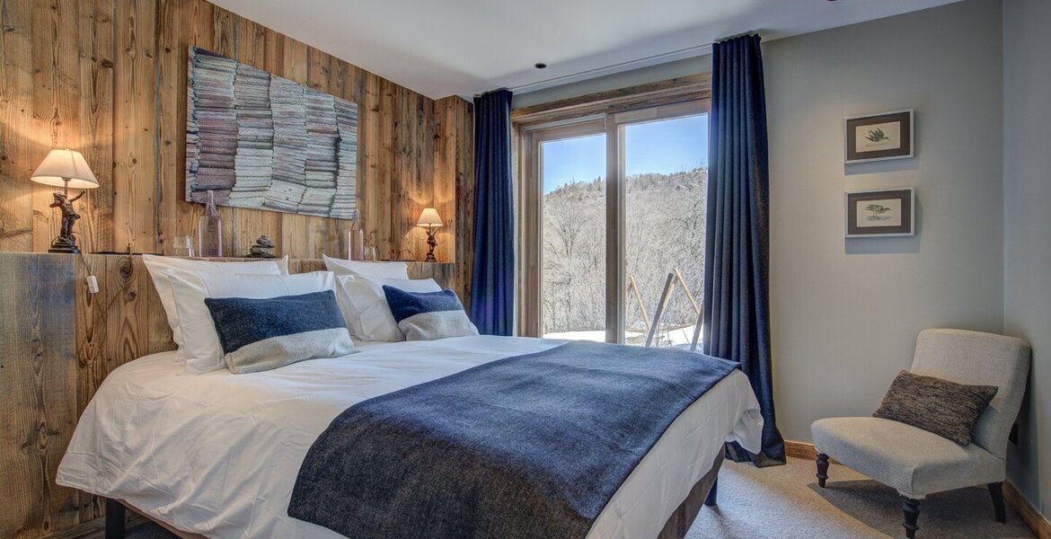 Estamos muy contentos de presentar Chalet . Se trata de un i
