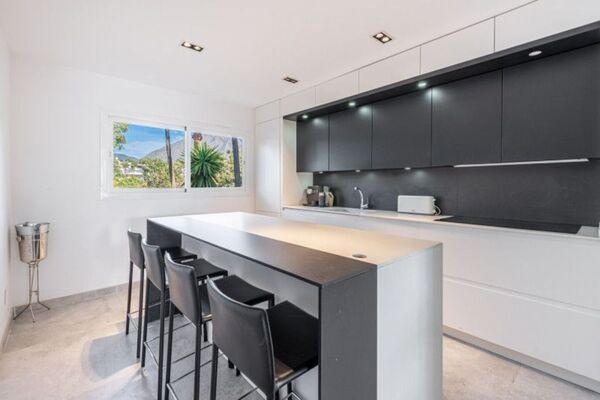 Piso en venta en Marina Puente Romano