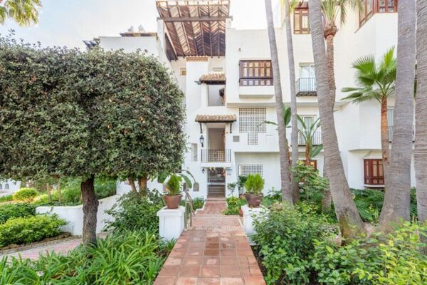 Piso en venta en Marina Puente Romano
