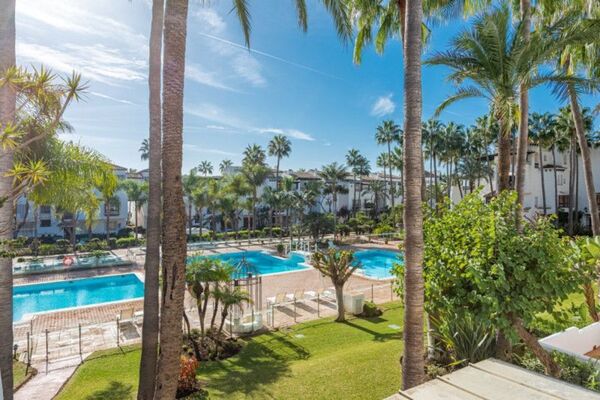 Piso en venta en Marina Puente Romano