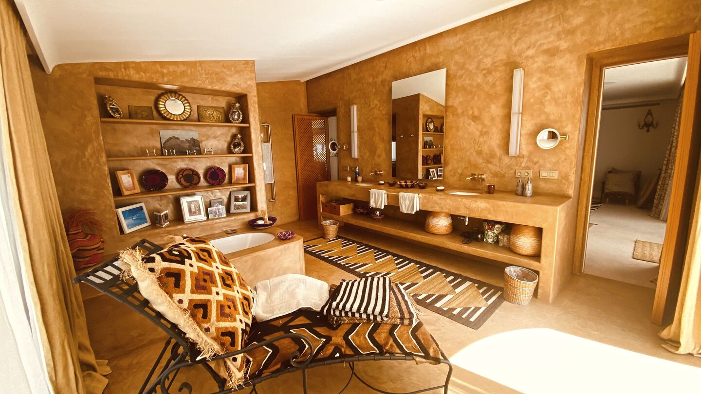 Villa de lujo en alquiler en primera línea de playa marbella