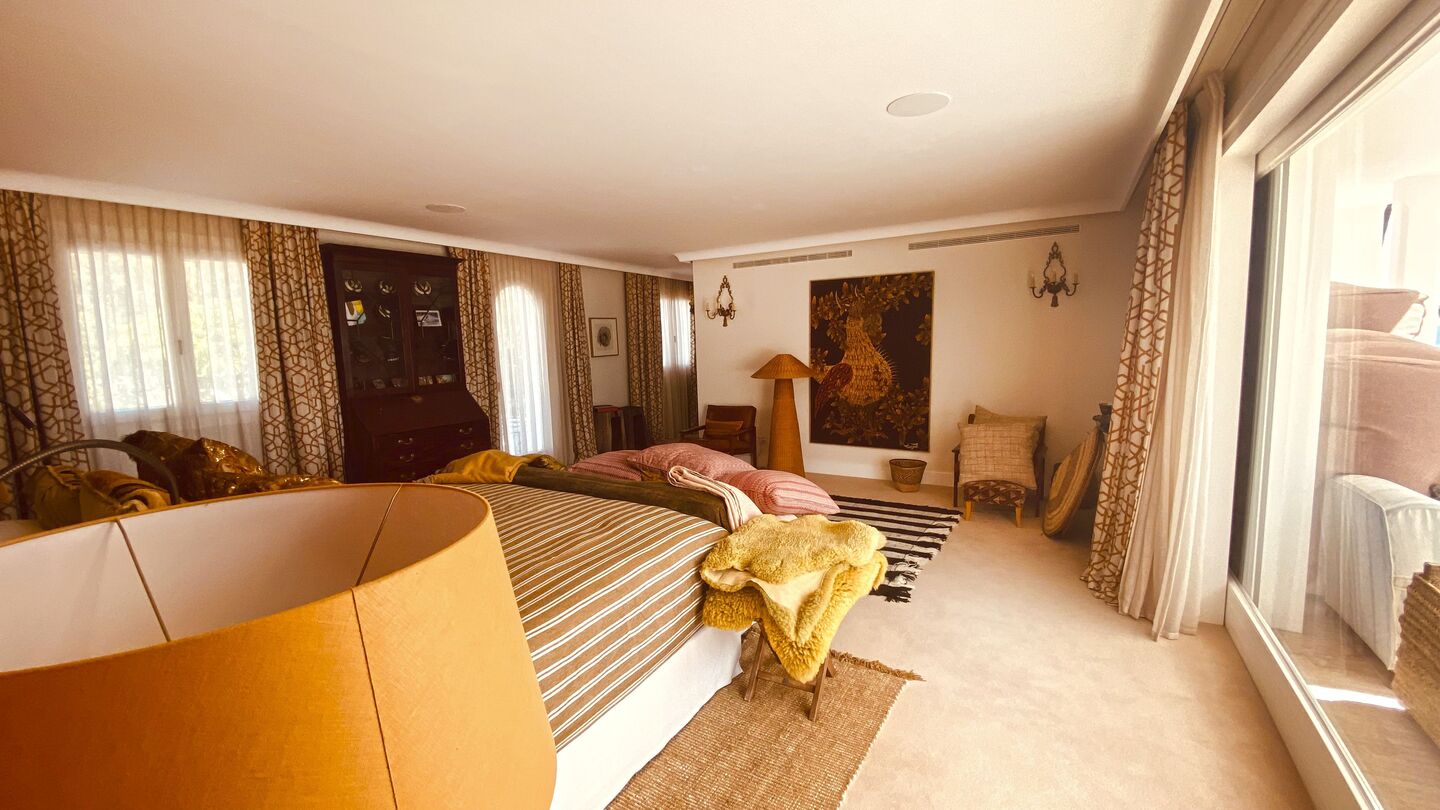Villa de lujo en alquiler en primera línea de playa marbella