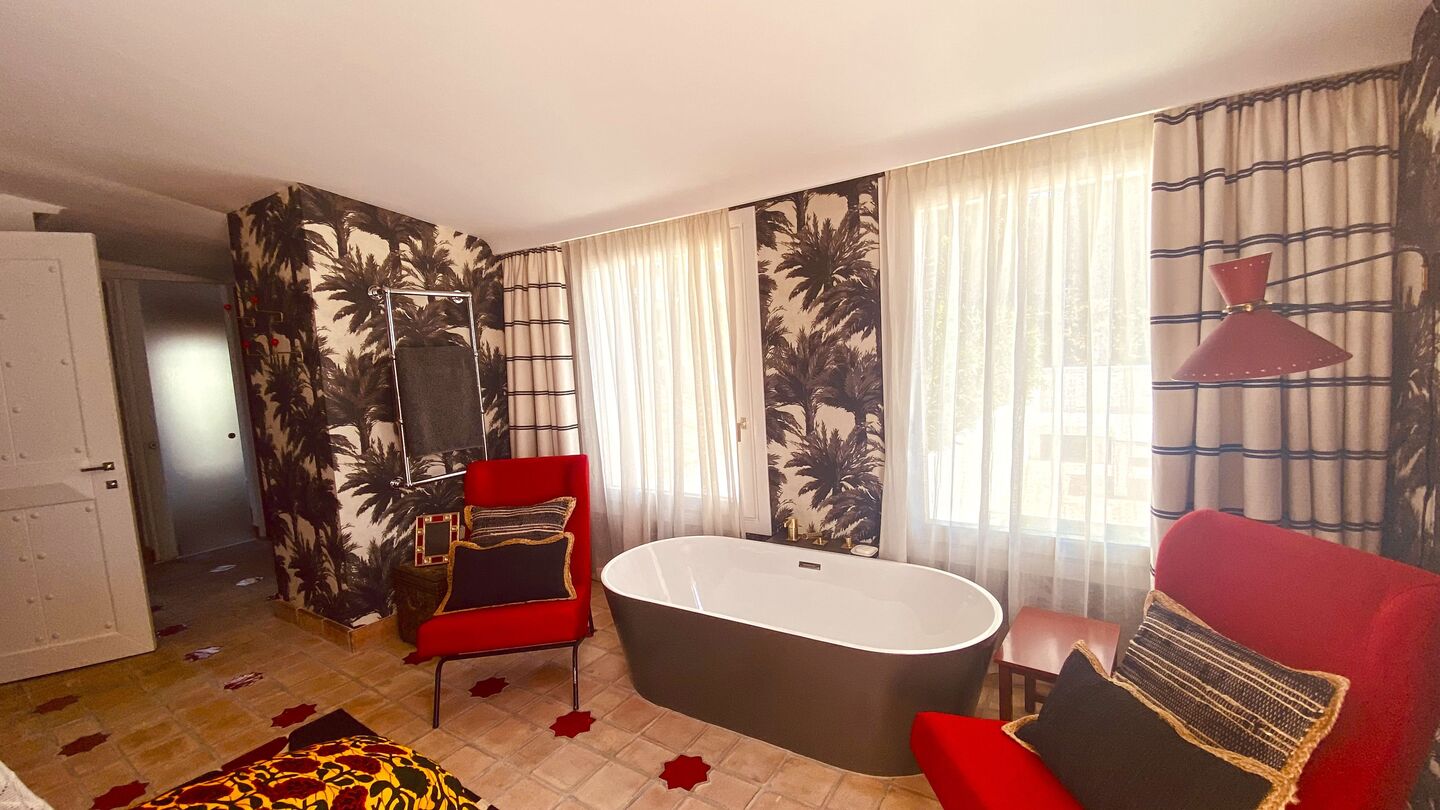 Villa de lujo en alquiler en primera línea de playa marbella