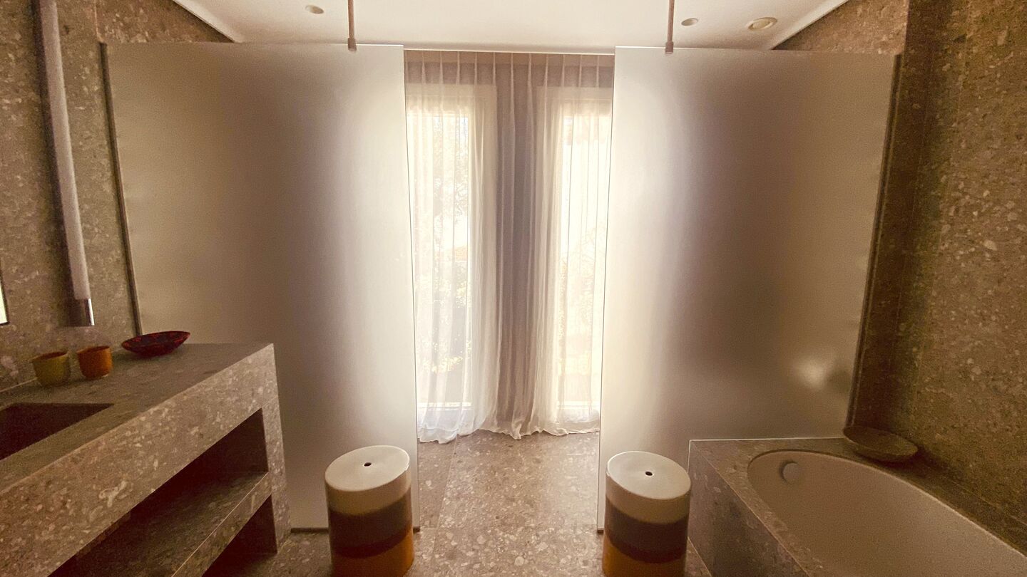 Villa de lujo en alquiler en primera línea de playa marbella