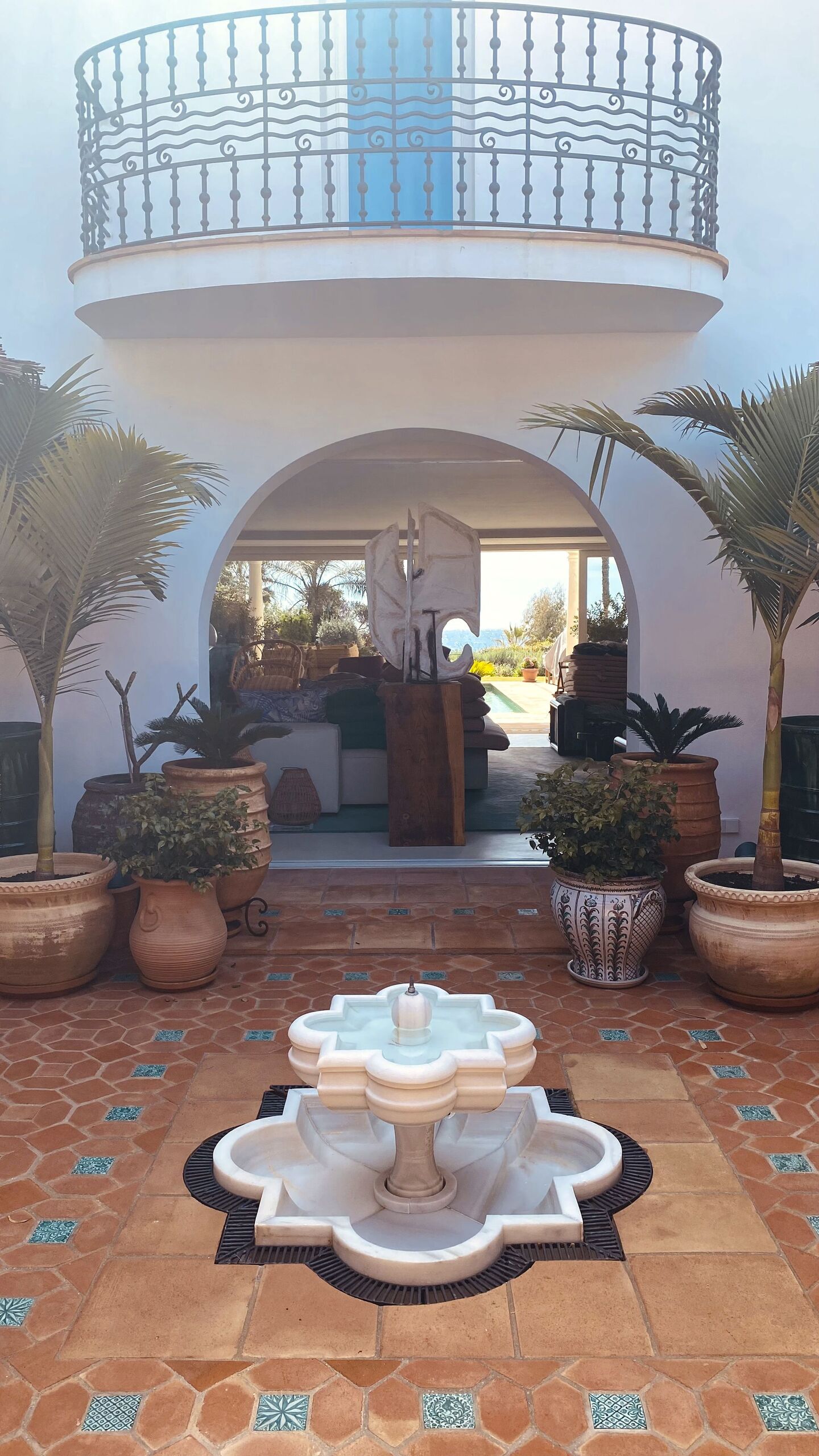 Villa de lujo en alquiler en primera línea de playa marbella