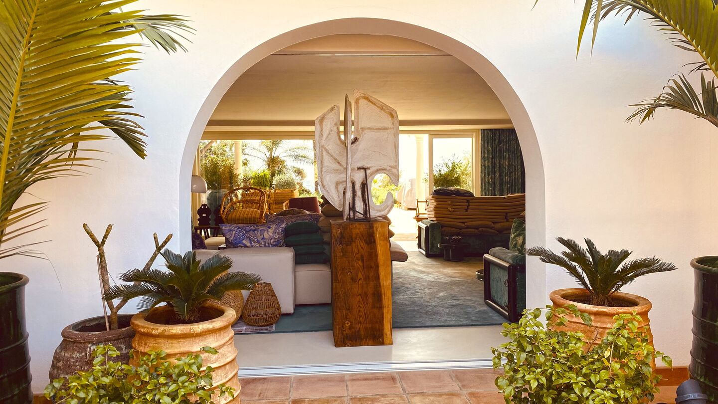 Villa de lujo en alquiler en primera línea de playa marbella