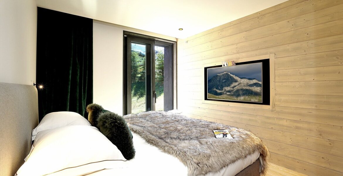 Location de chalets de luxe skis aux pieds à Courchevel 1550