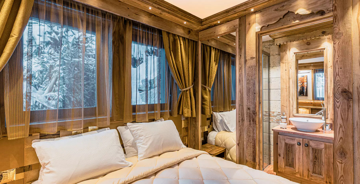 Chalet  Courchevel 1850 French Alps