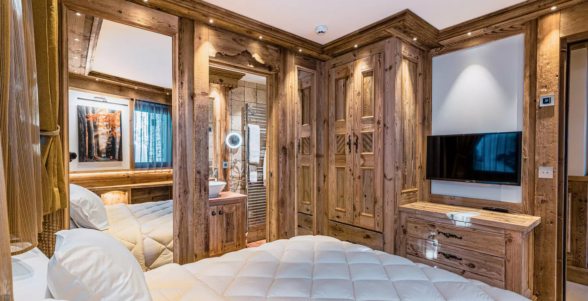 Chalet  Courchevel 1850 French Alps