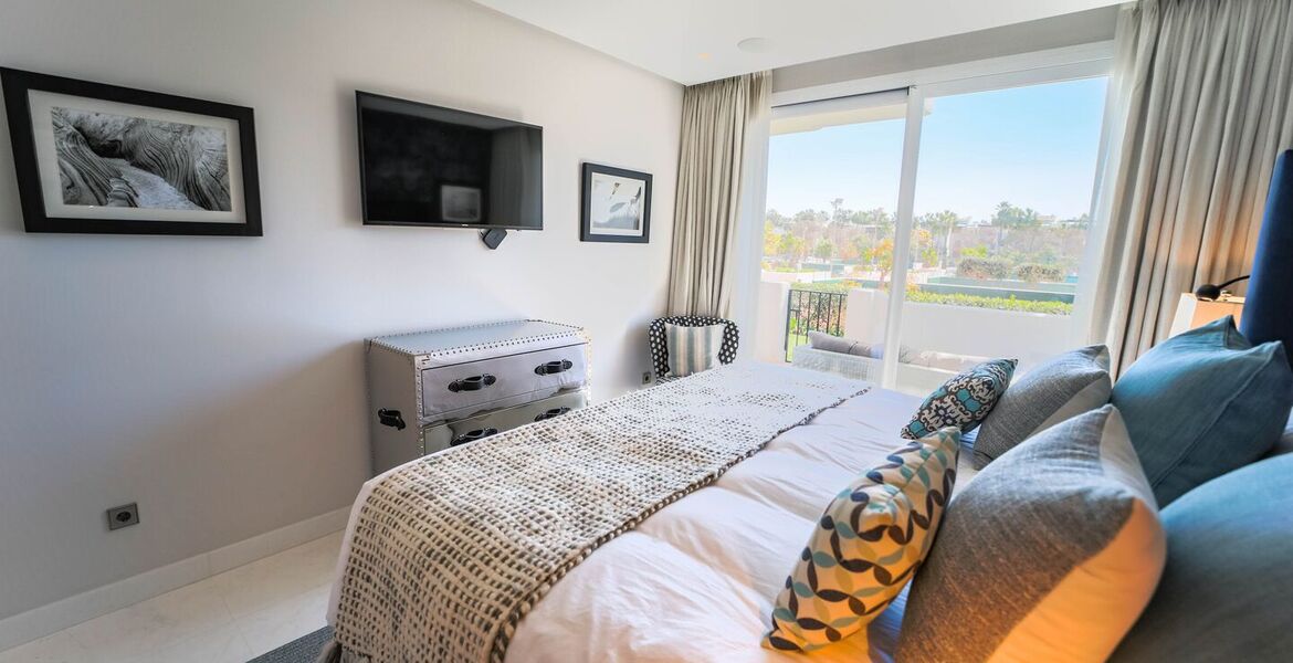 Apartamento de lujo en venta en Marina Puente Romano