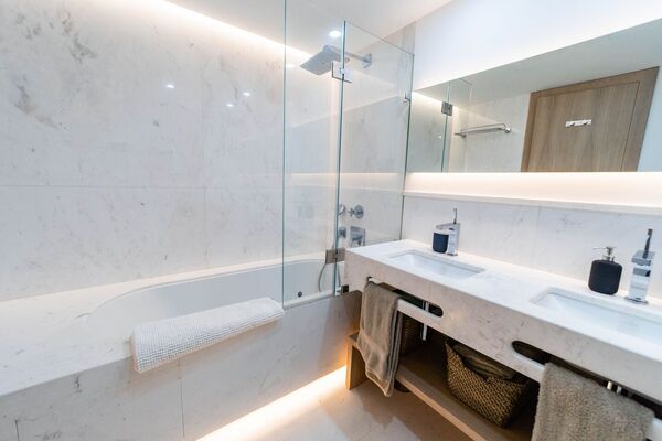 Apartamento de lujo en venta en Marina Puente Romano