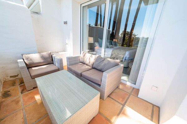 Apartamento de lujo en venta en Marina Puente Romano