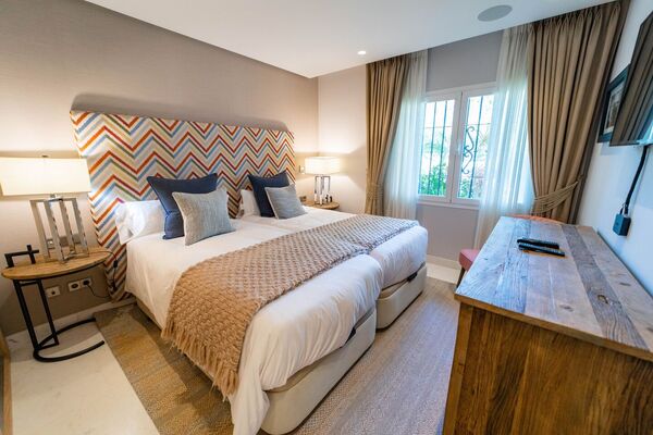 Apartamento de lujo en venta en Marina Puente Romano