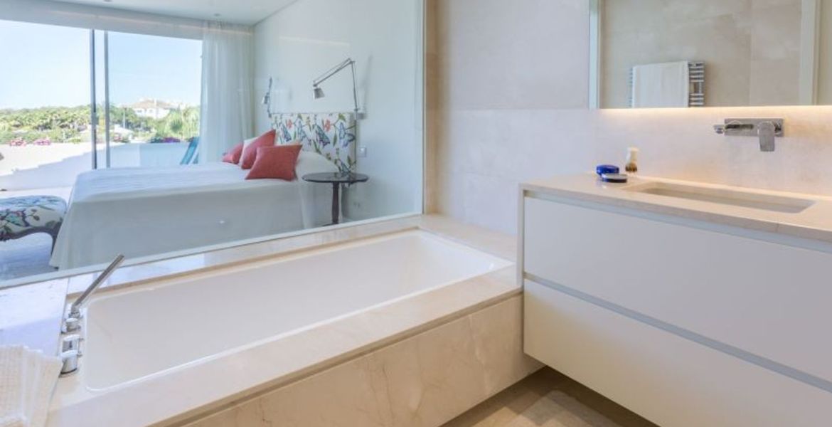 Increíble apartamento moderno de 3 dormitorios y 4 baños