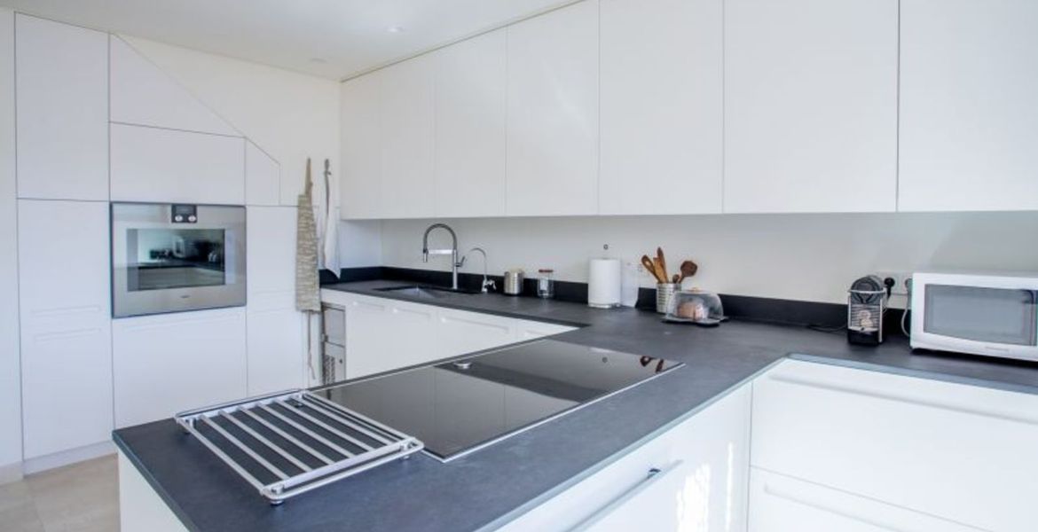 Increíble apartamento moderno de 3 dormitorios y 4 baños